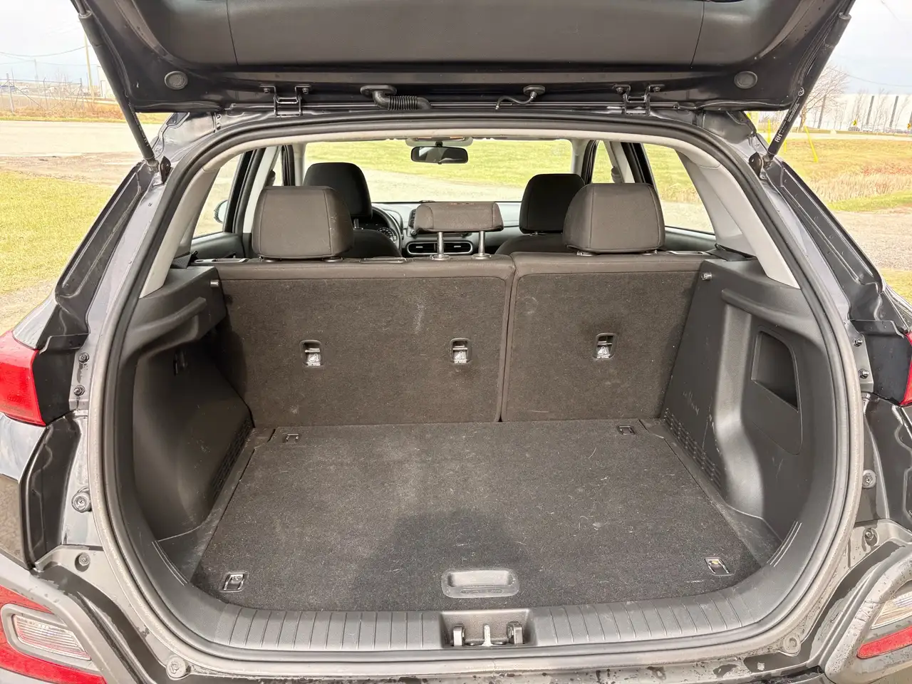 Hyundai KONA снимка Hyundai KONA