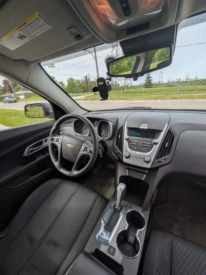 Chevrolet Equinox photo Chevrolet Equinox