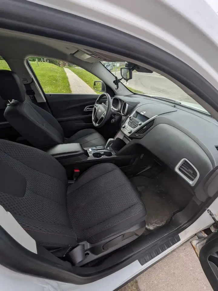 Chevrolet Equinox photo Chevrolet Equinox
