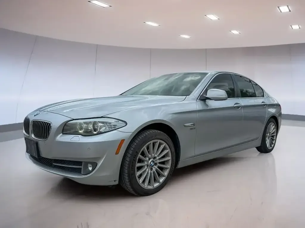 2011 BMW 5 Series