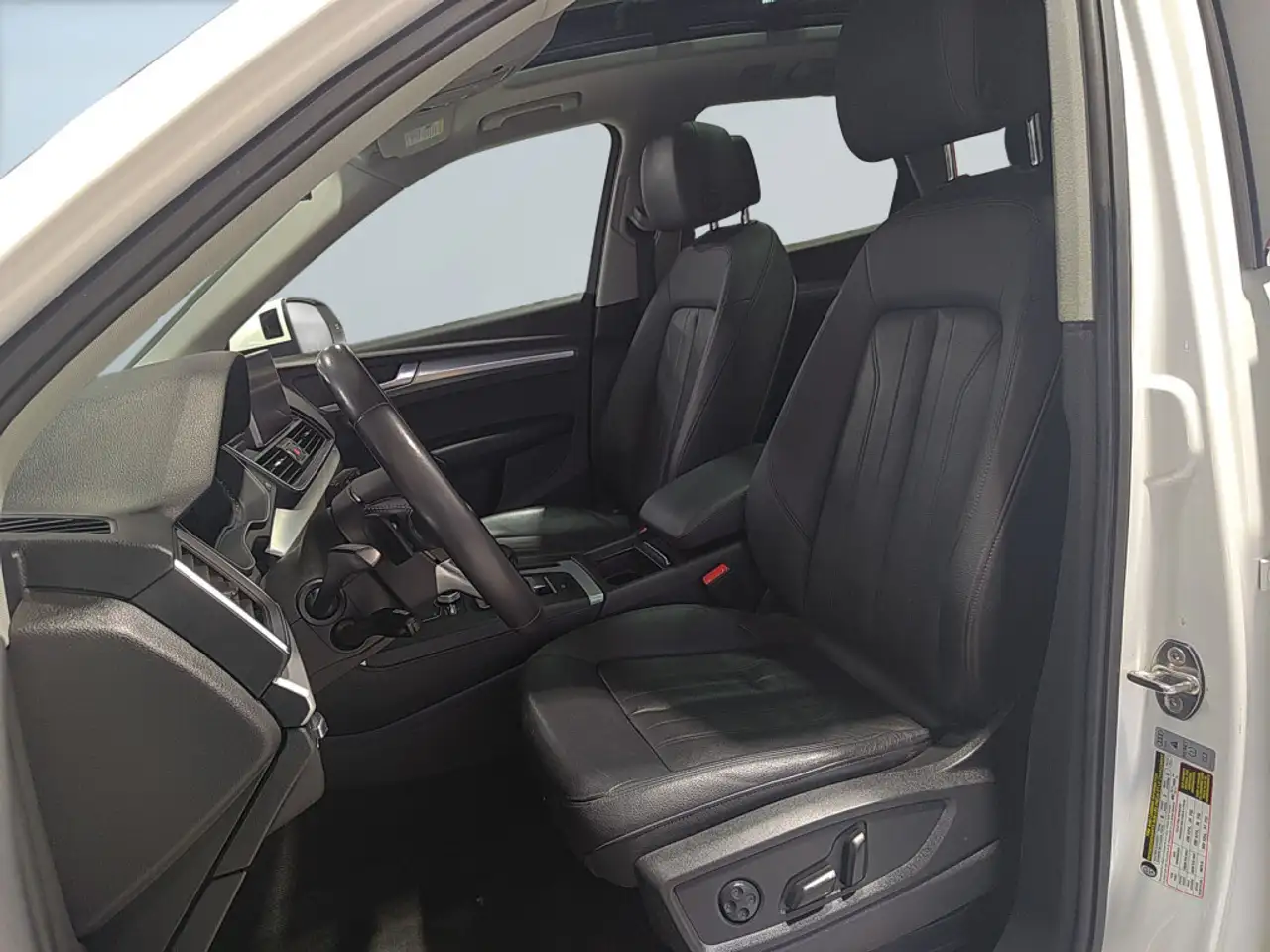 Audi Q5 снимка Audi Q5