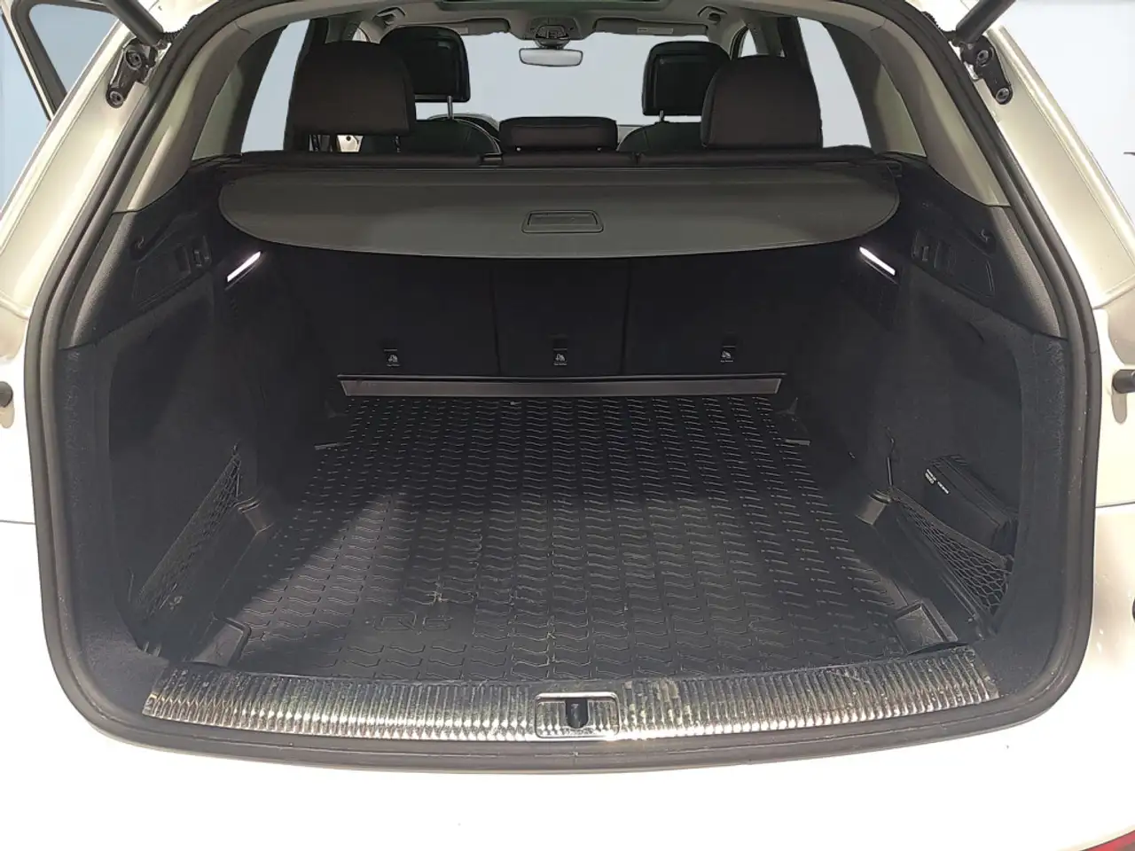 Audi Q5 снимка Audi Q5