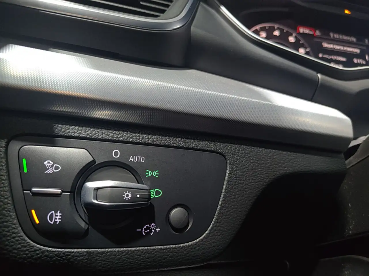 Audi Q5 снимка Audi Q5