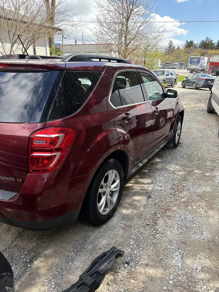 Chevrolet Equinox photo Chevrolet Equinox