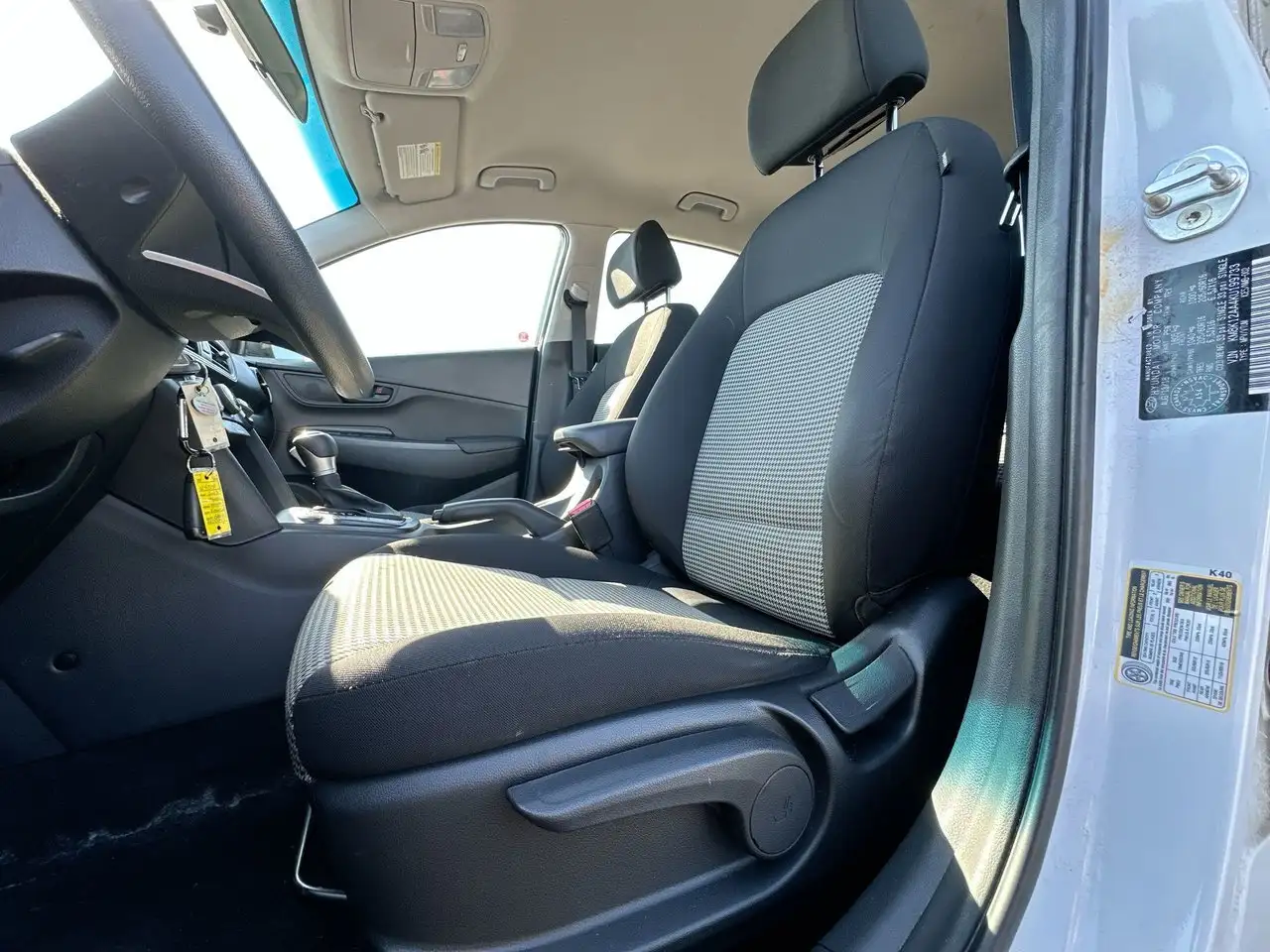 Hyundai KONA снимка Hyundai KONA