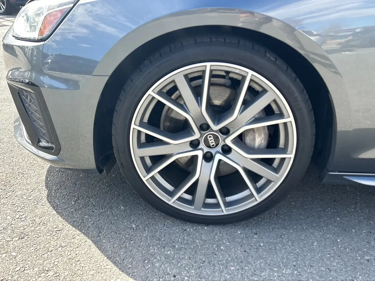 Audi A4 photo Audi A4