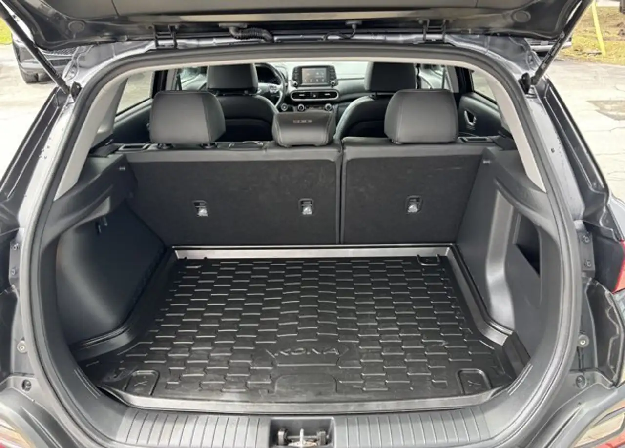 Hyundai KONA снимка Hyundai KONA