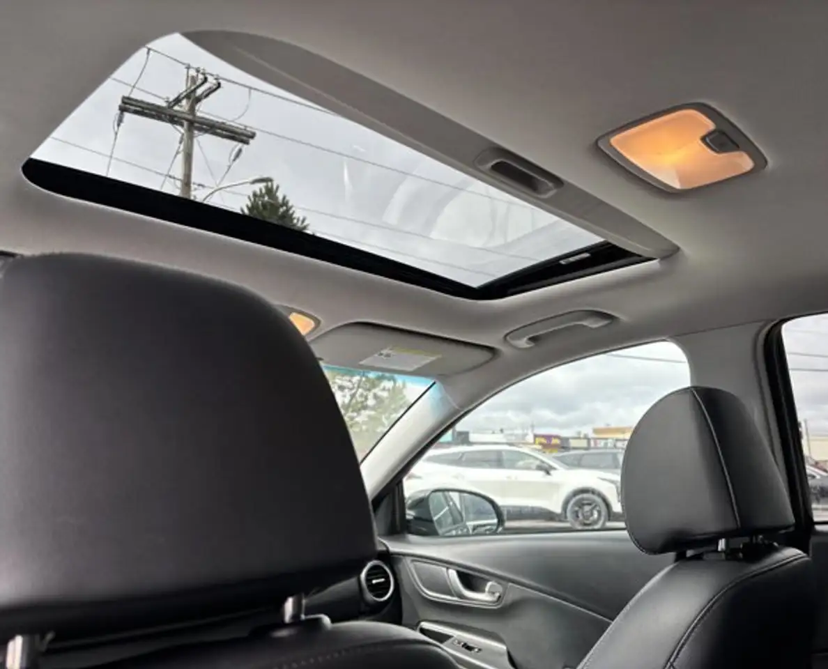 Hyundai KONA снимка Hyundai KONA