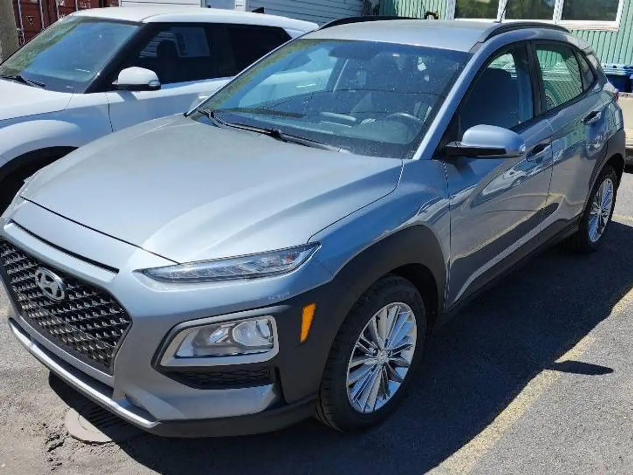 Hyundai KONA снимка Hyundai KONA