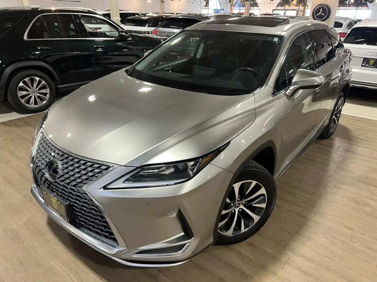 Lexus RX photo Lexus RX