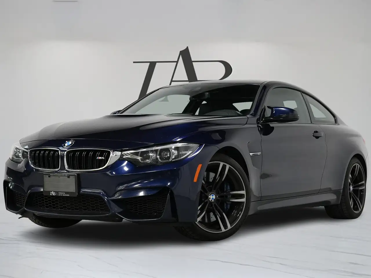 BMW M4 снимка BMW M4