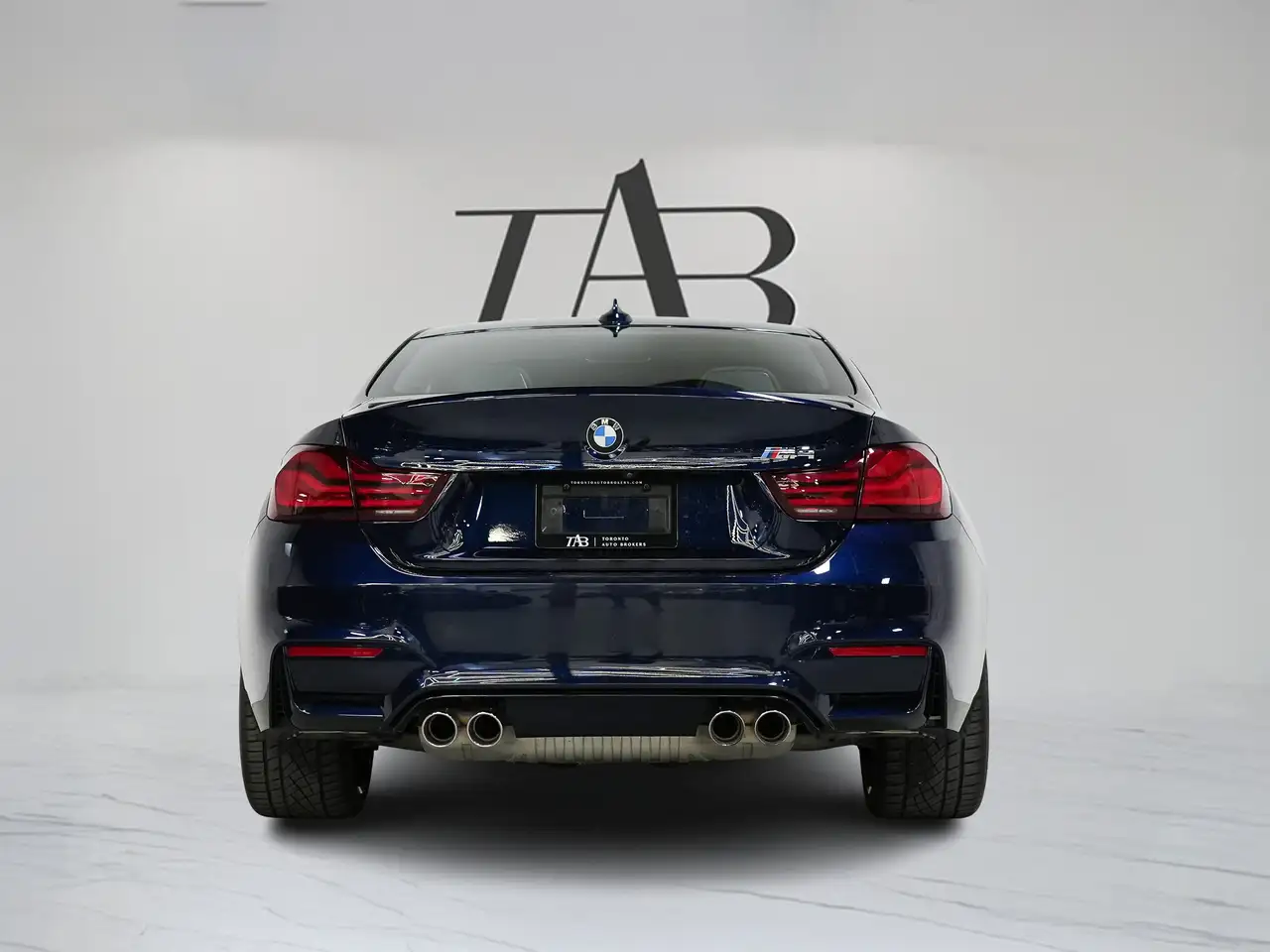 BMW M4 снимка BMW M4