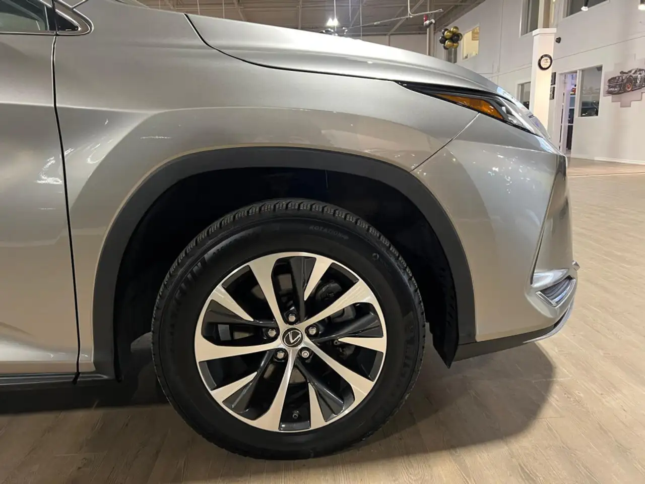 Lexus RX photo Lexus RX