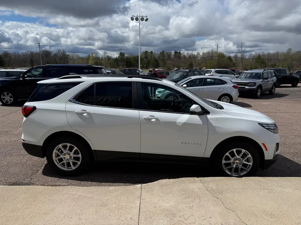 Chevrolet Equinox снимка Chevrolet Equinox