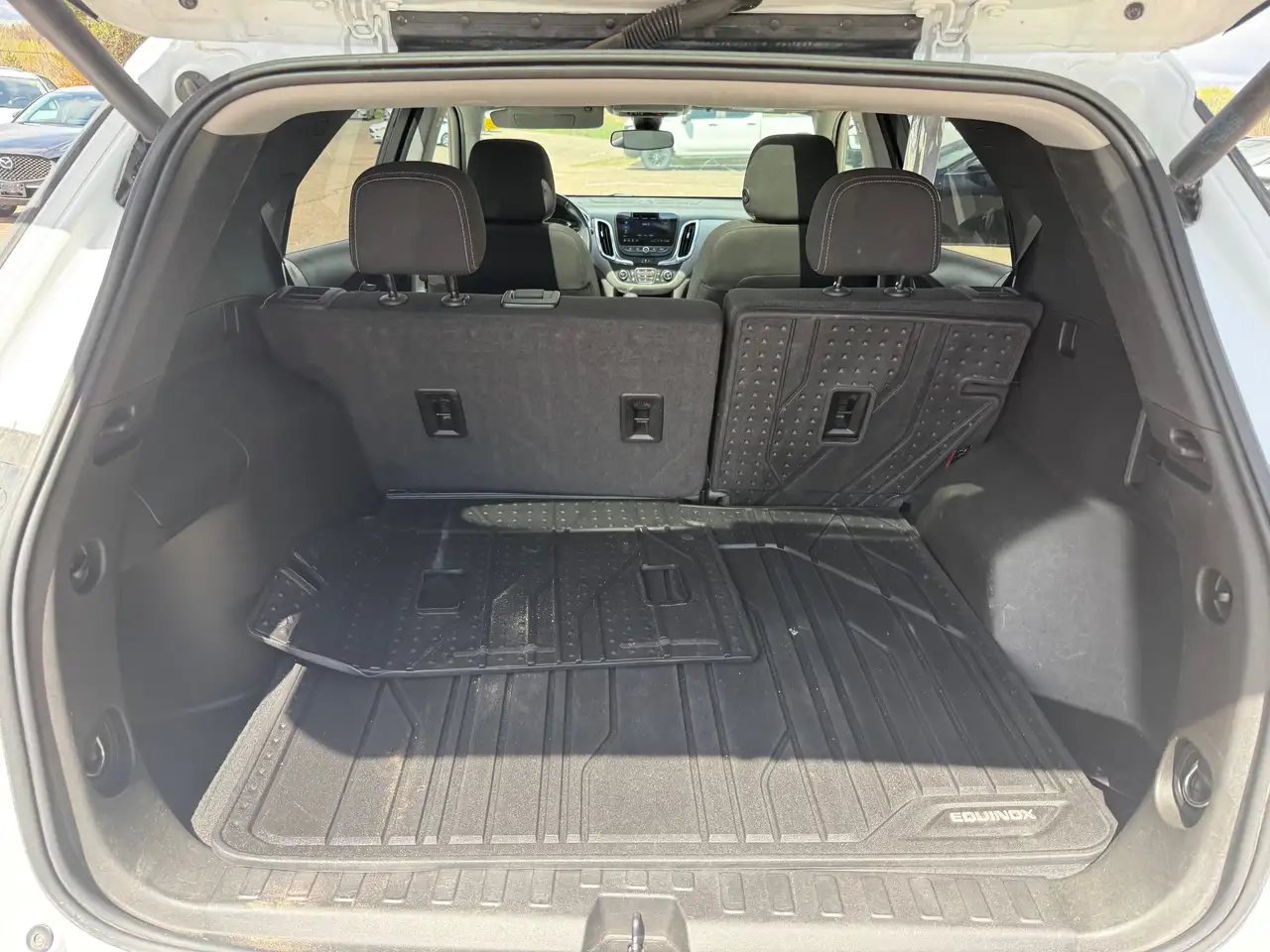 Chevrolet Equinox снимка Chevrolet Equinox