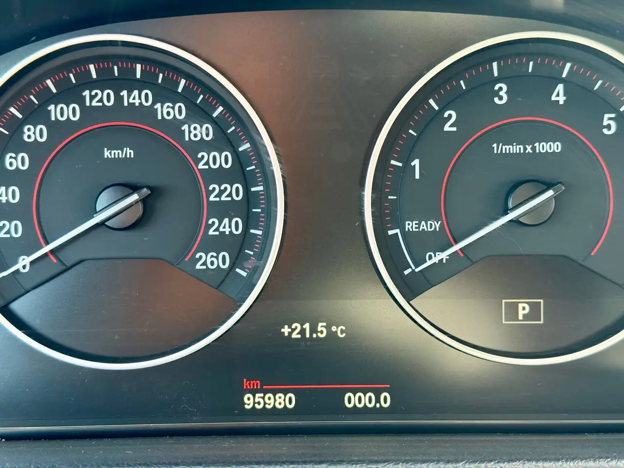 BMW 3 Series снимка BMW 3 Series