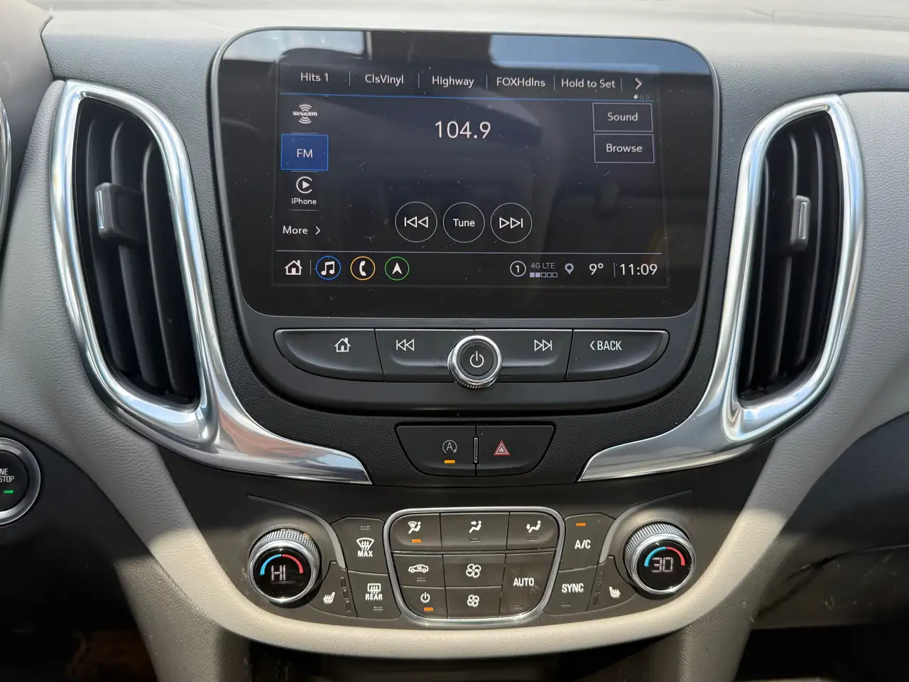 Chevrolet Equinox снимка Chevrolet Equinox