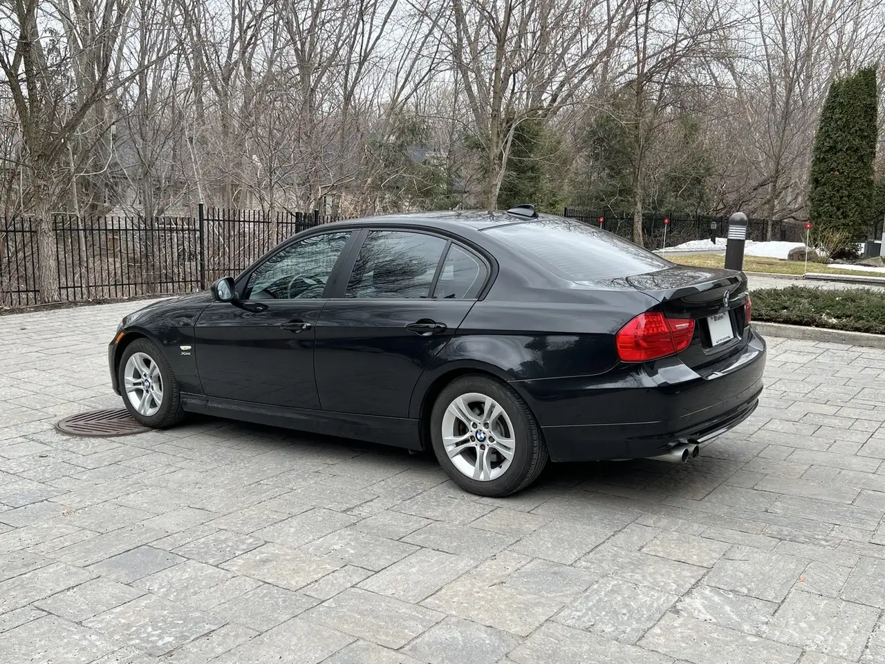 BMW 3 Series photo BMW 3 Series