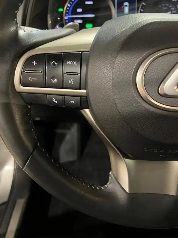 Lexus RX photo Lexus RX