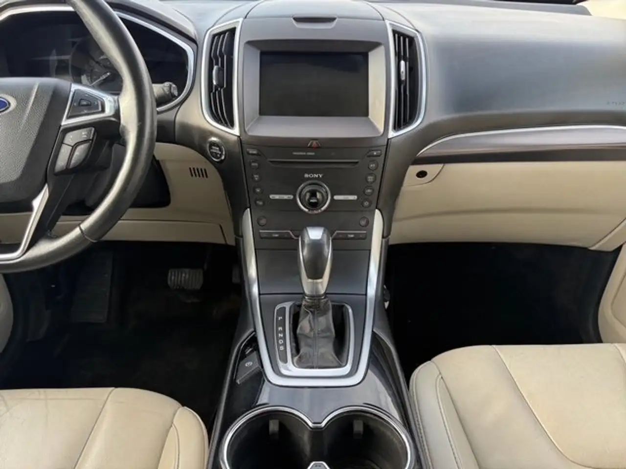 Ford Edge photo Ford Edge