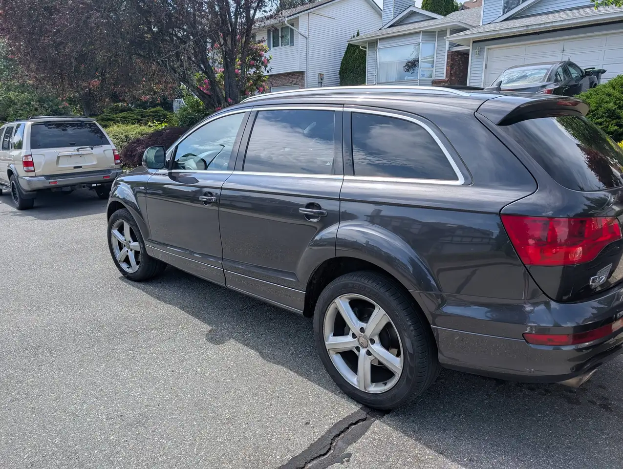 Audi Q7 photo Audi Q7