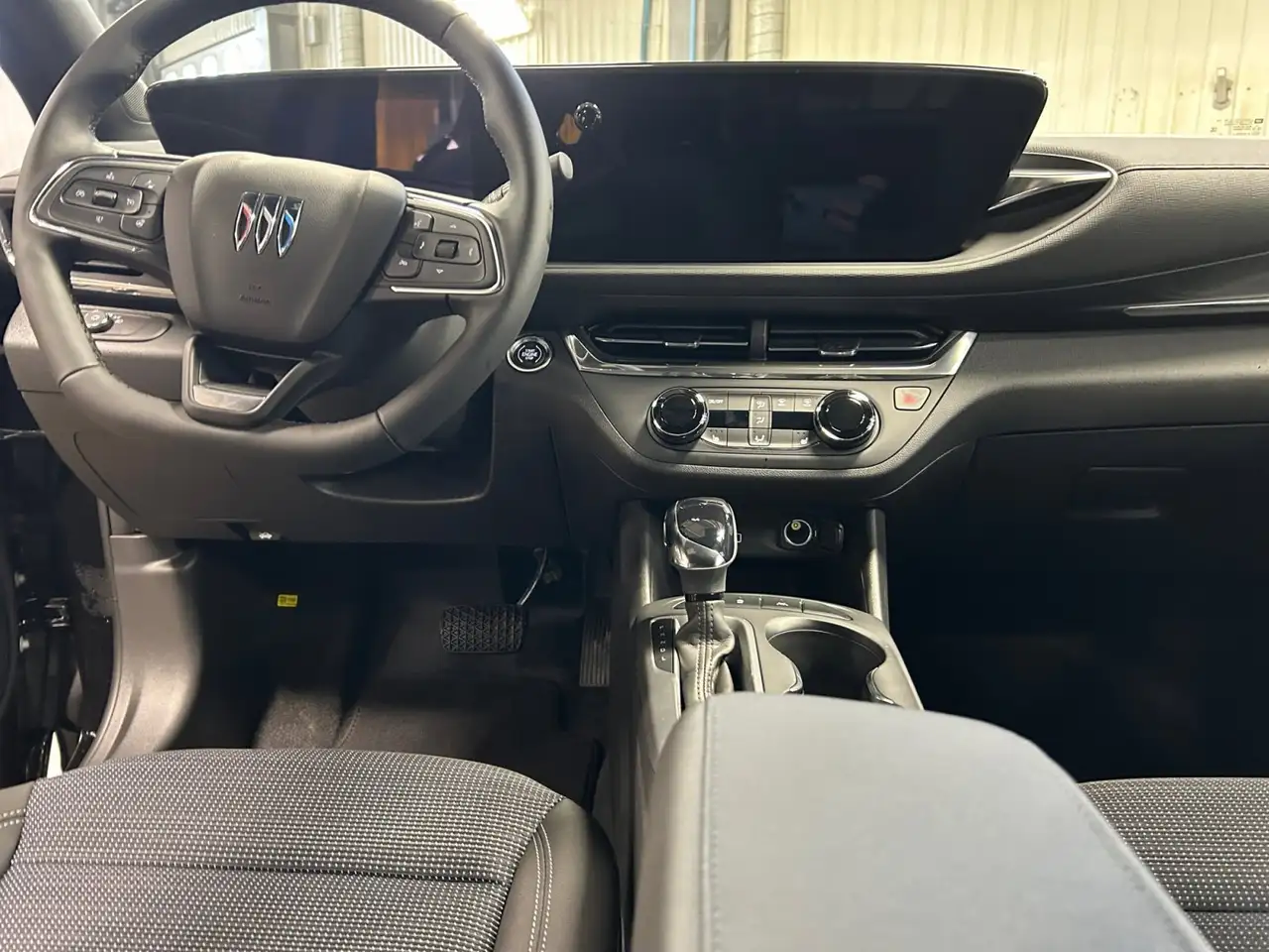 Buick Envista photo Buick Envista