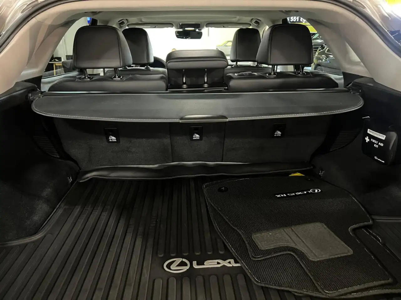 Lexus RX photo Lexus RX