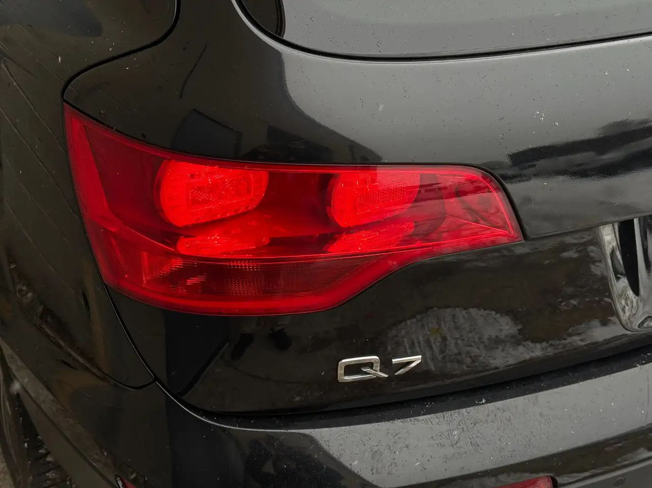 Audi Q7 photo Audi Q7