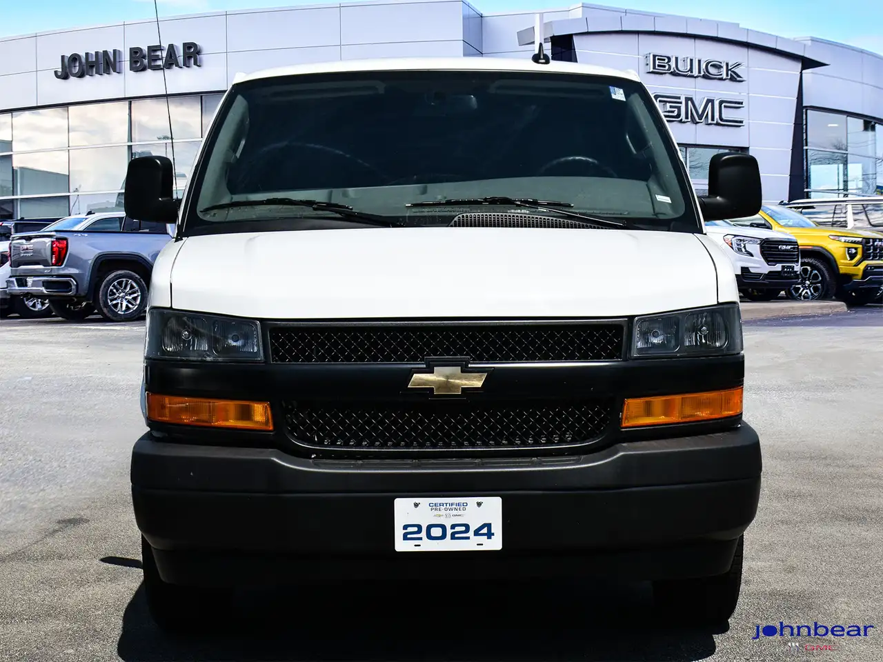 Chevrolet Express 2500 photo Chevrolet Express 2500