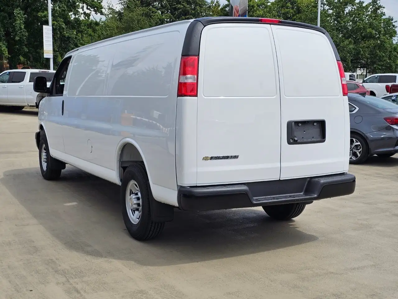 Chevrolet Express 3500 fotografie Chevrolet Express 3500
