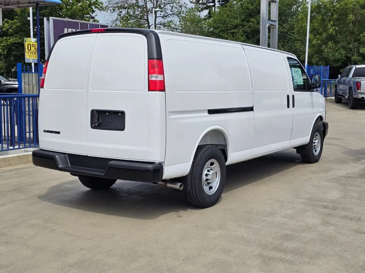 Chevrolet Express 3500 fotografie Chevrolet Express 3500
