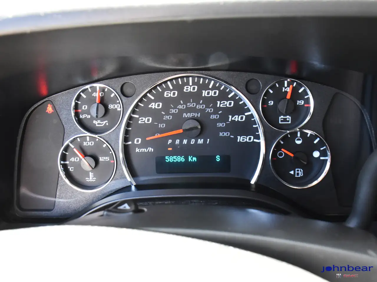 Chevrolet Express 2500 photo Chevrolet Express 2500