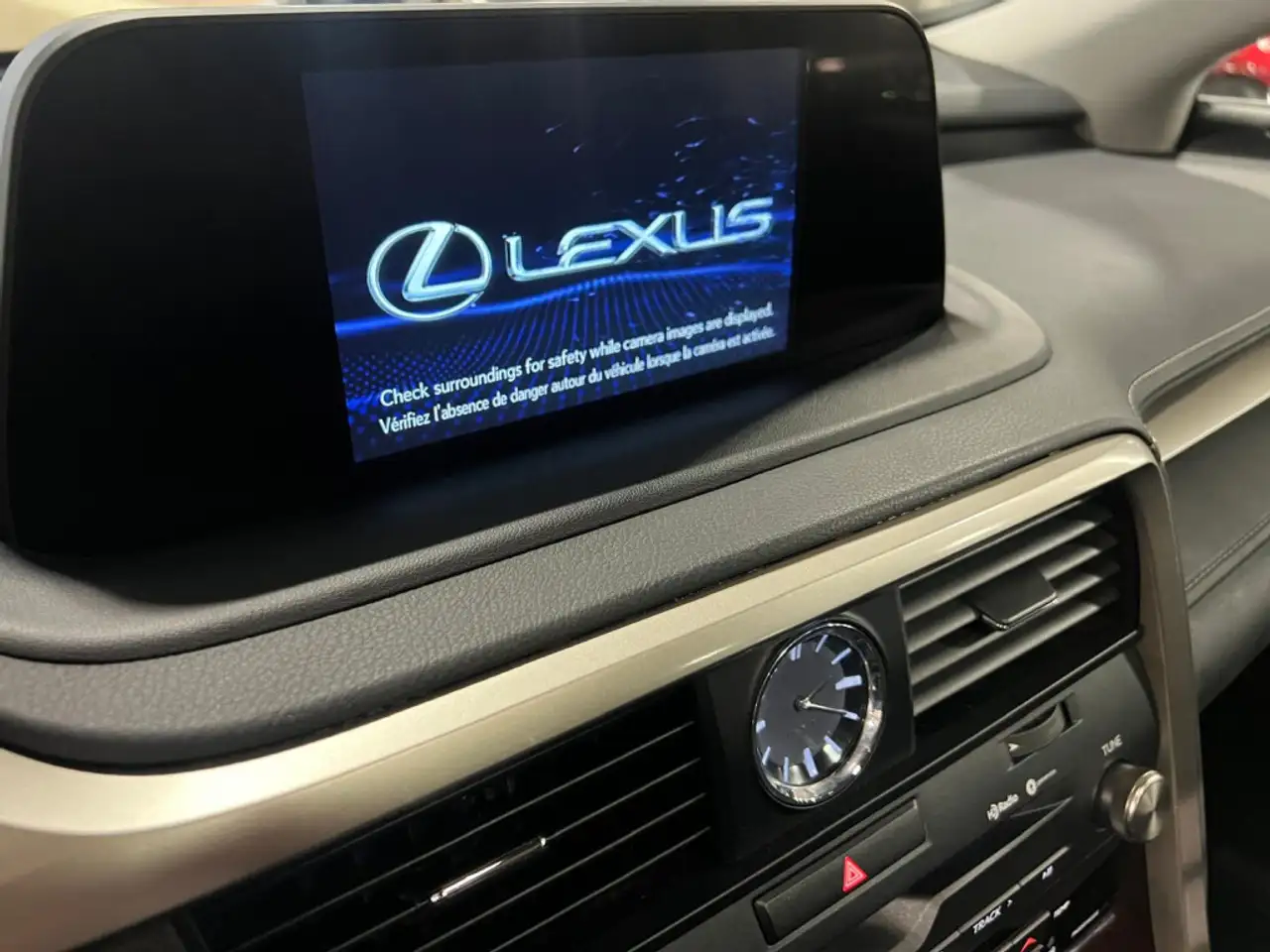 Lexus RX photo Lexus RX