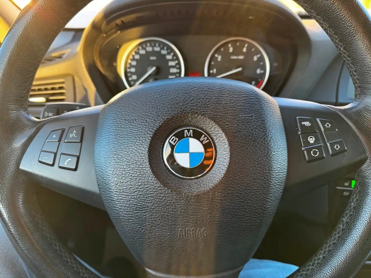 BMW X5 снимка BMW X5