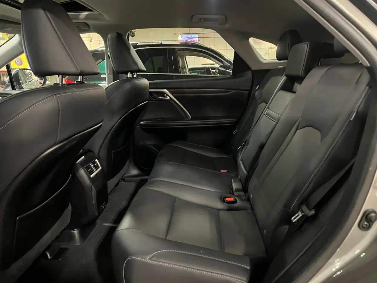 Lexus RX photo Lexus RX