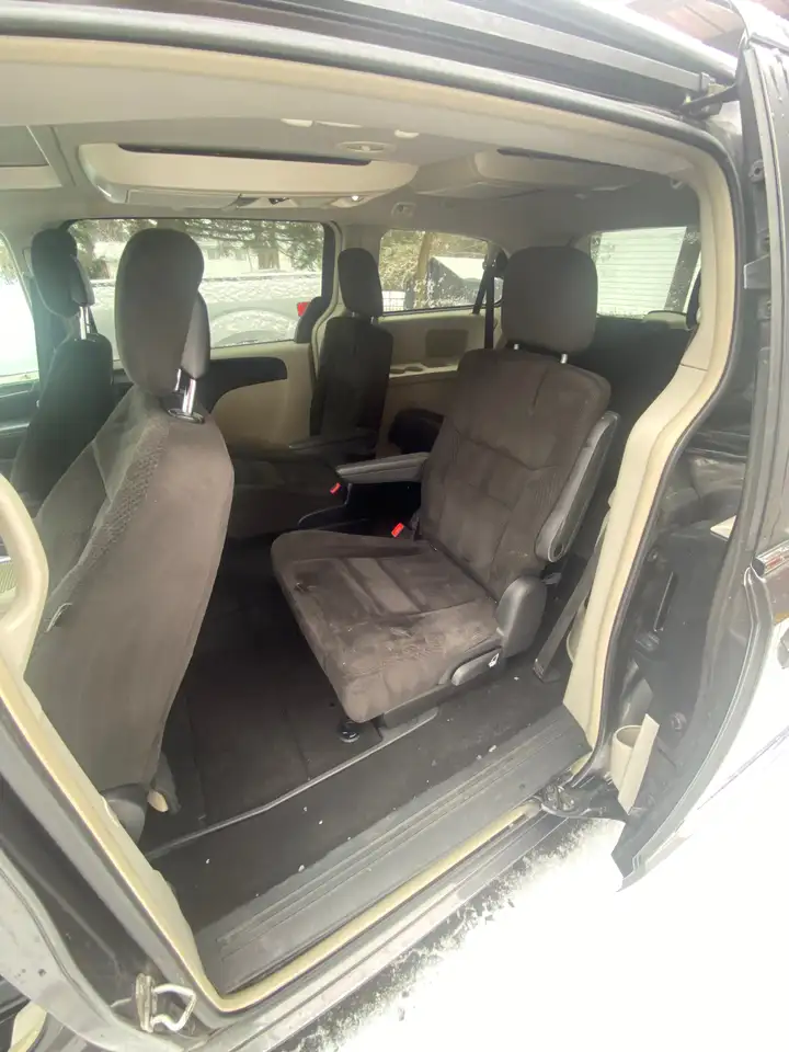 Chrysler Town & Country photo Chrysler Town & Country