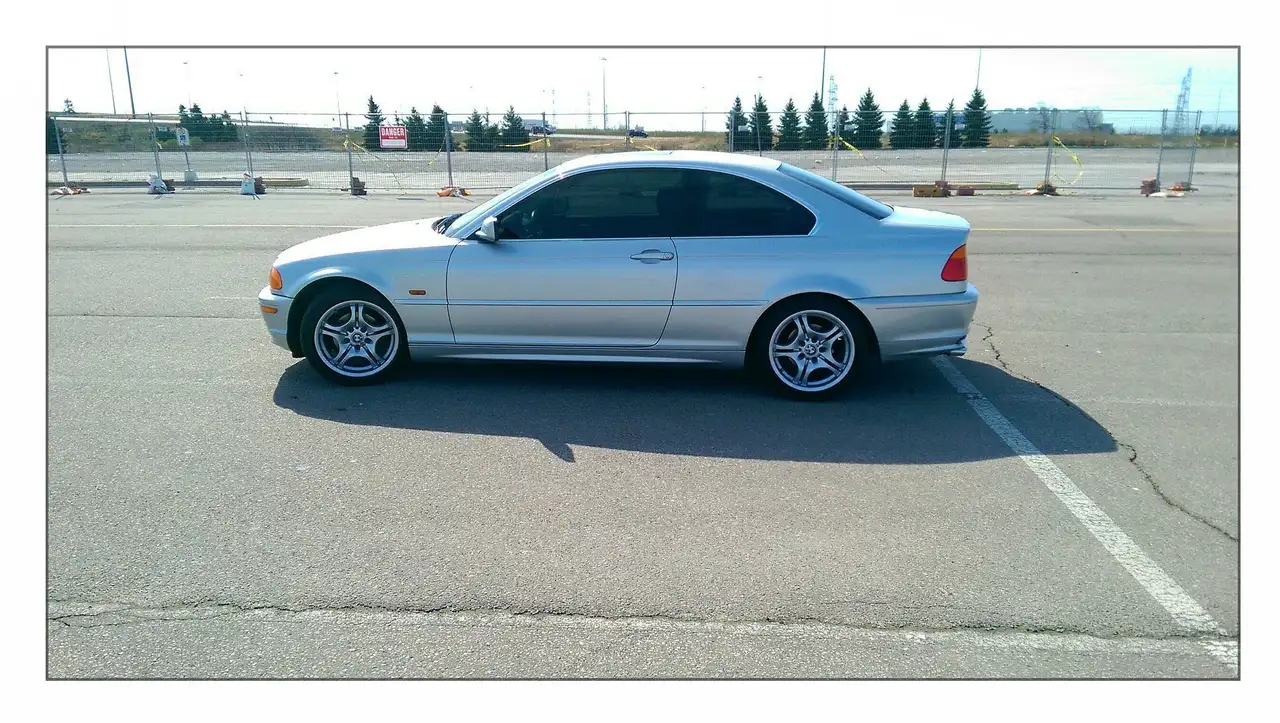 BMW 3 Series photo BMW 3 Series