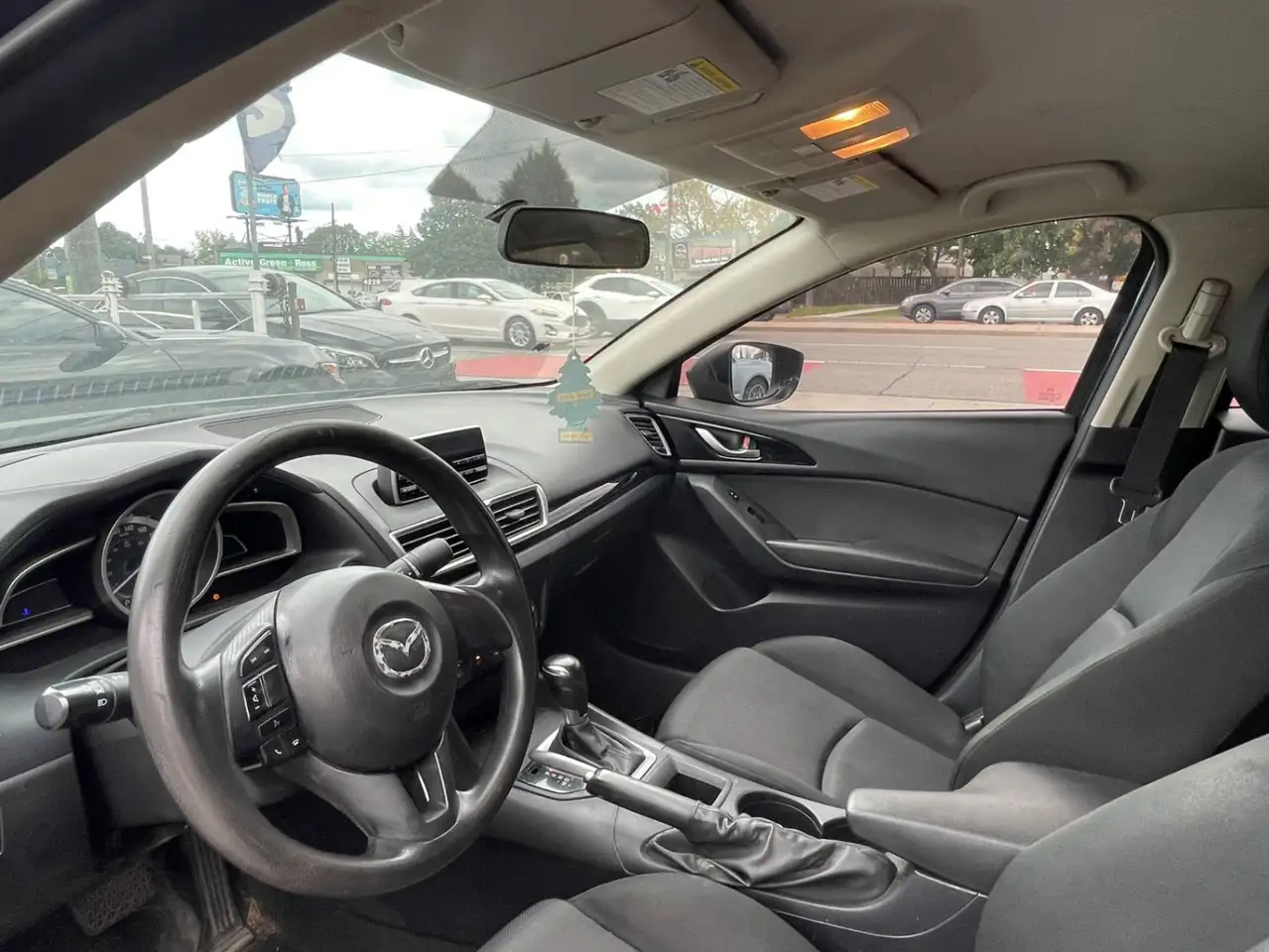 Mazda 3 photo Mazda 3