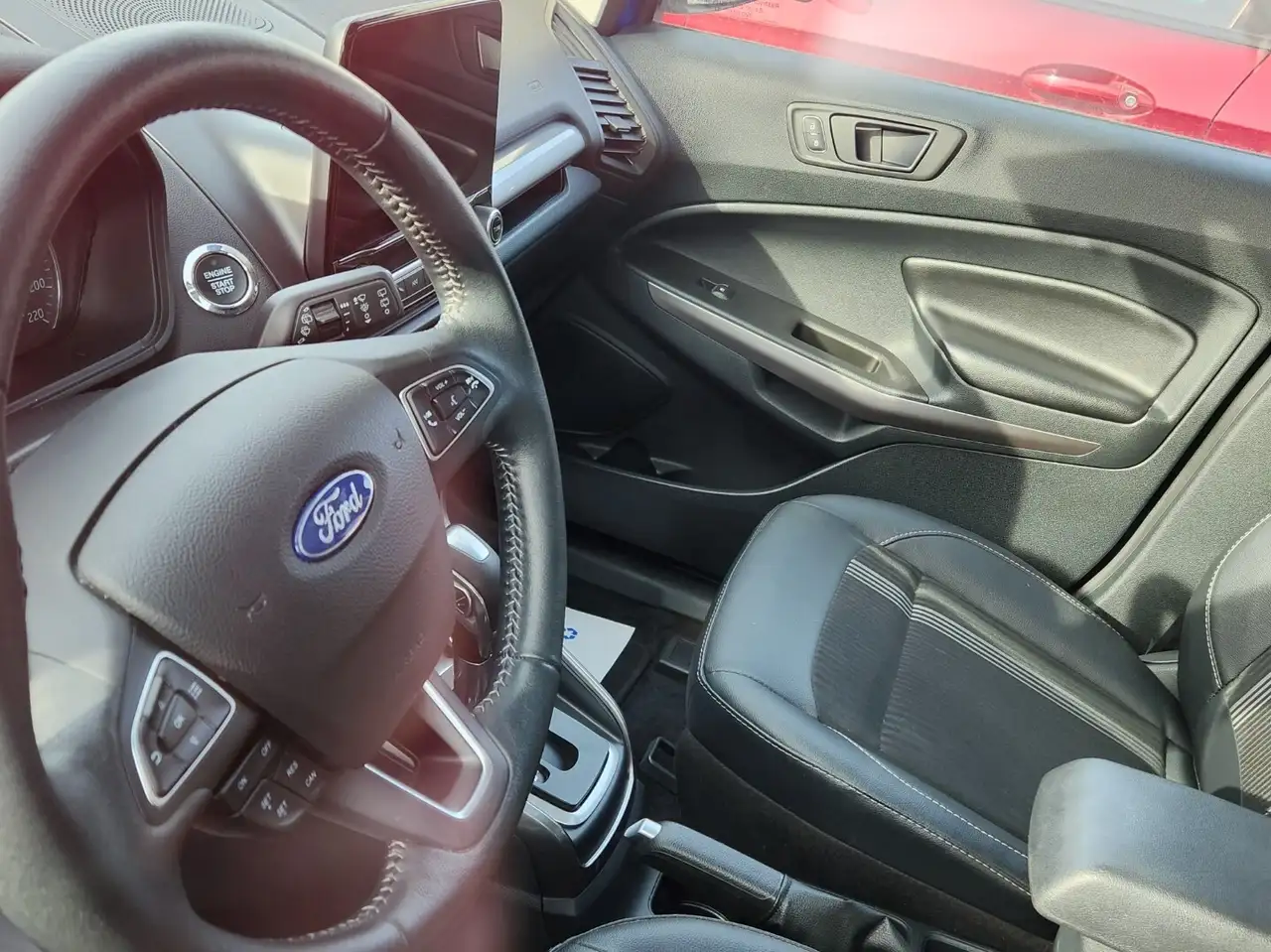 Ford EcoSport снимка Ford EcoSport