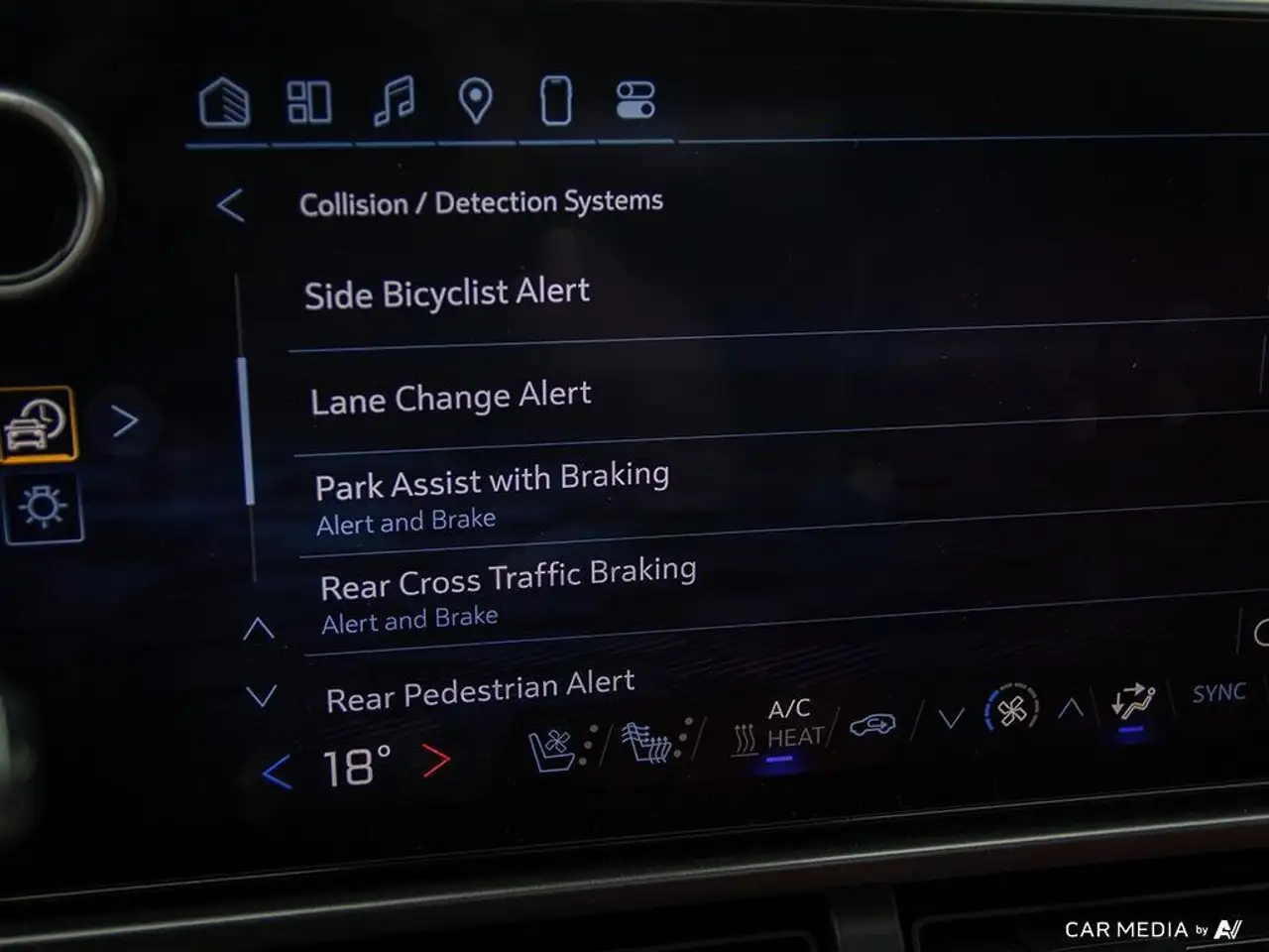 Chevrolet Equinox photo Chevrolet Equinox