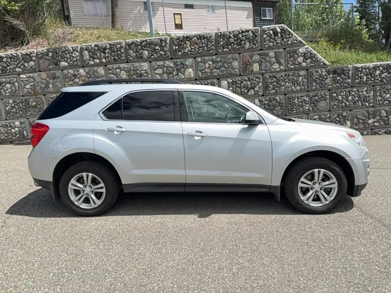 Chevrolet Equinox photo Chevrolet Equinox