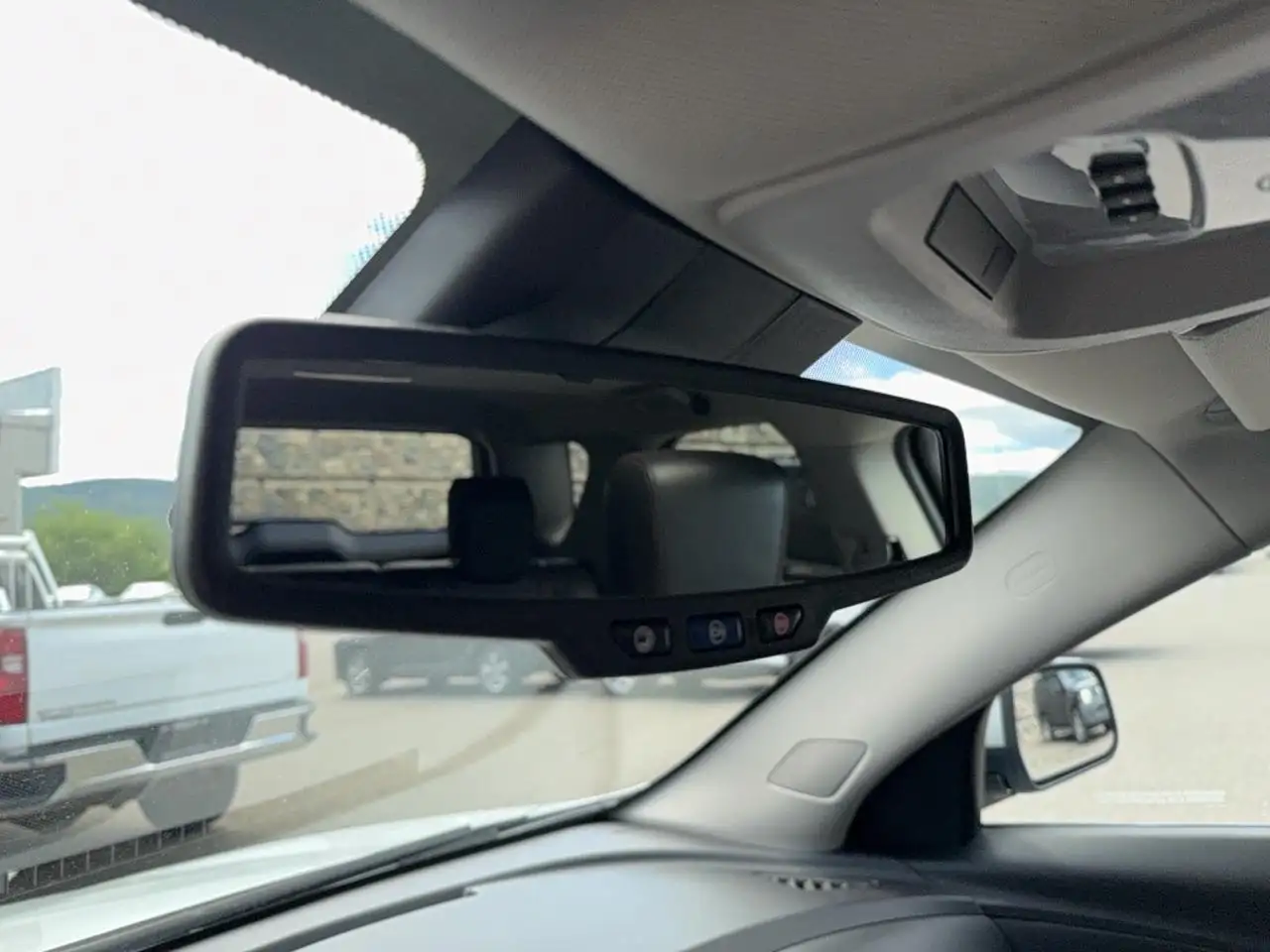 Chevrolet Equinox photo Chevrolet Equinox