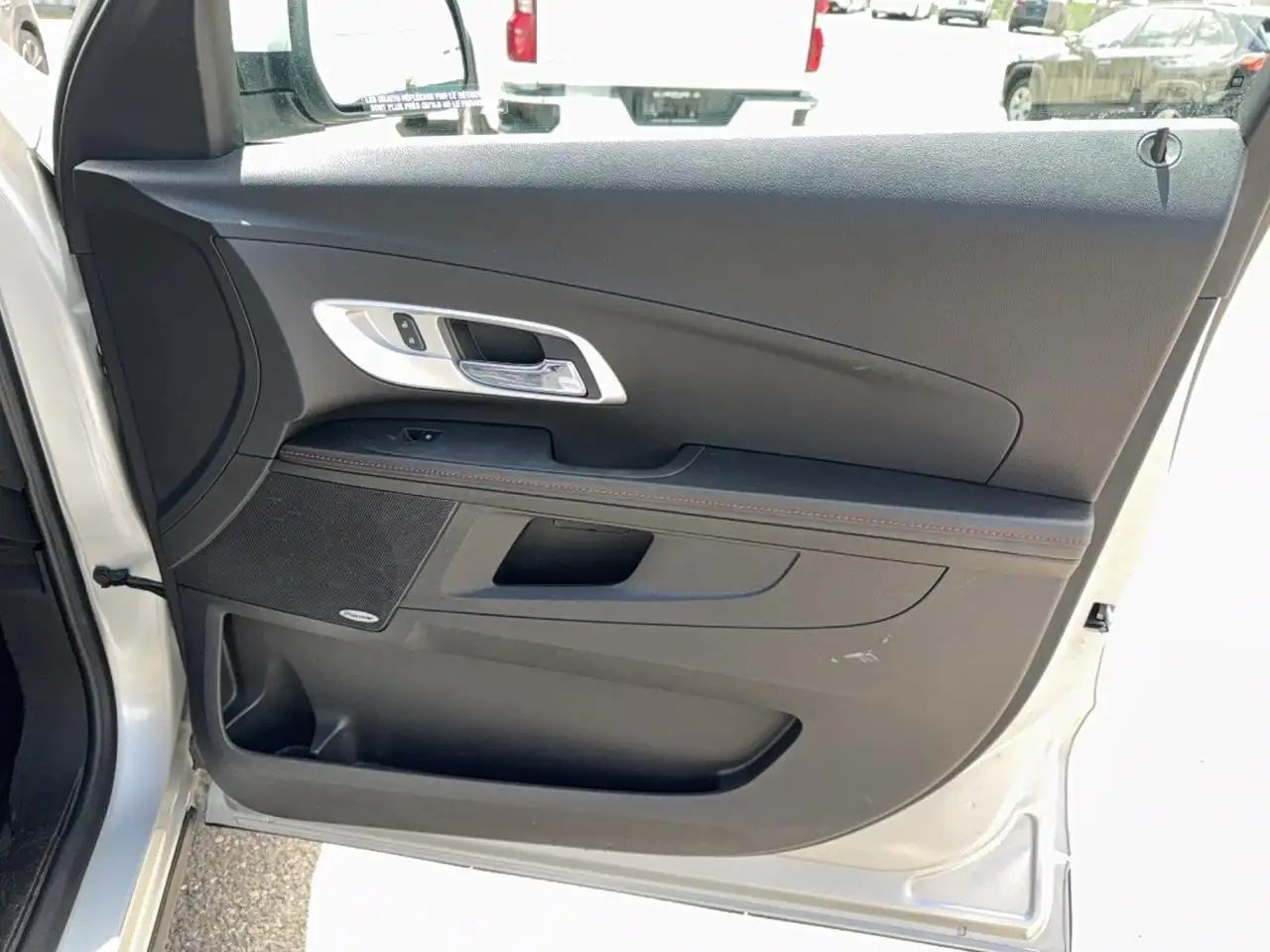 Chevrolet Equinox photo Chevrolet Equinox