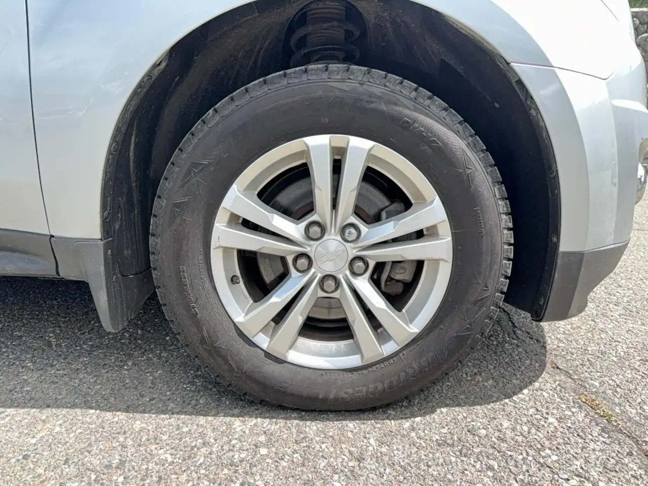 Chevrolet Equinox photo Chevrolet Equinox