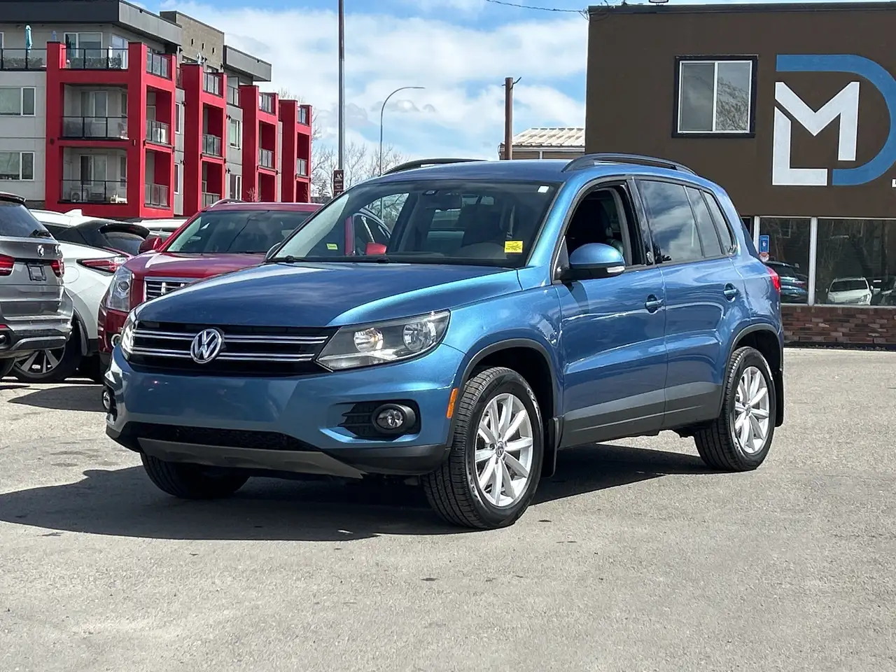 Volkswagen Tiguan photo Volkswagen Tiguan