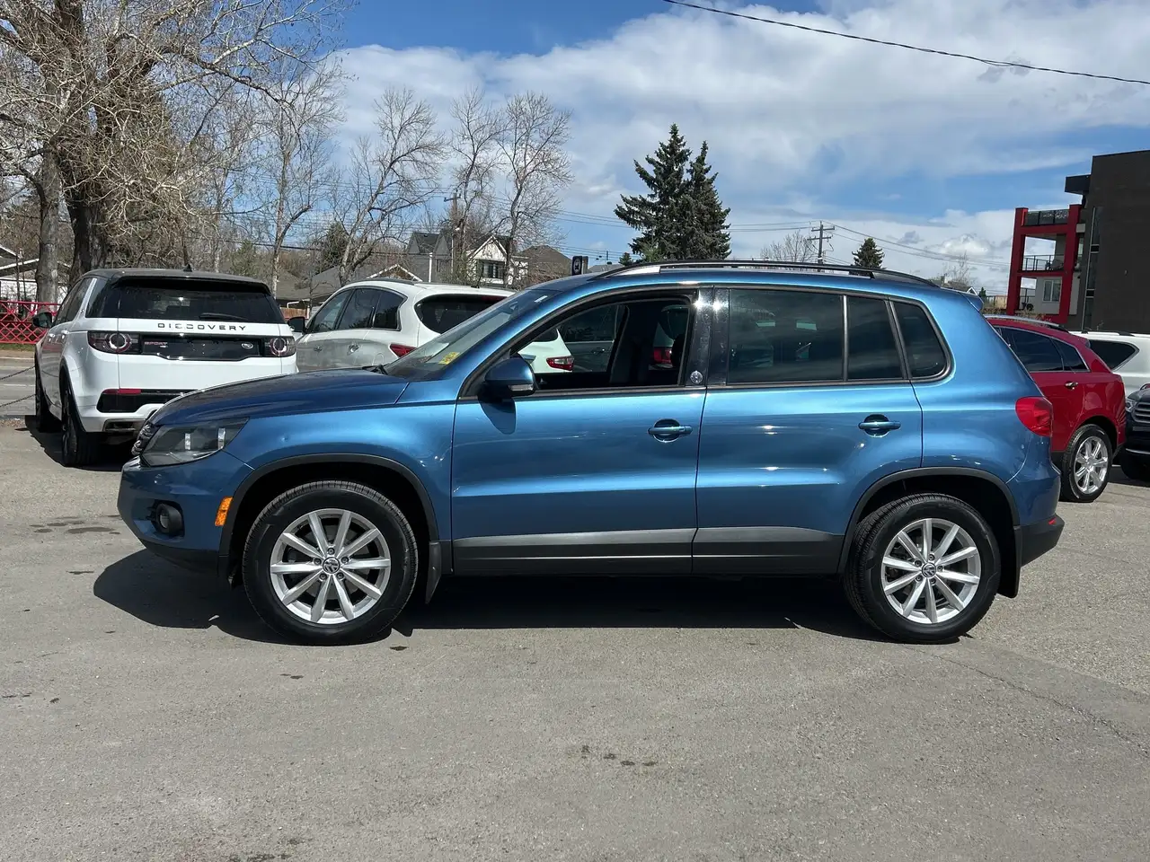 Volkswagen Tiguan photo Volkswagen Tiguan
