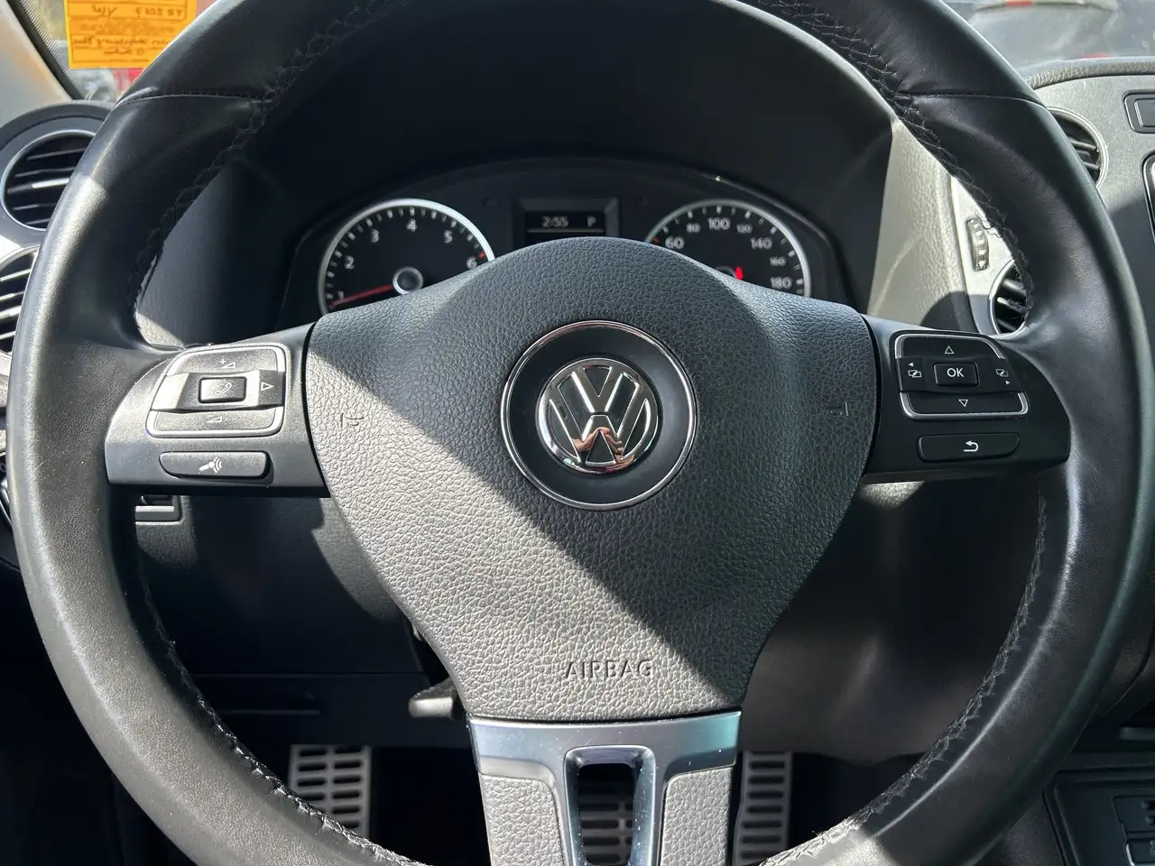 Volkswagen Tiguan photo Volkswagen Tiguan
