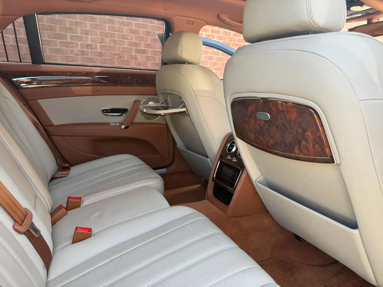 Bentley Flying Spur fotografie Bentley Flying Spur