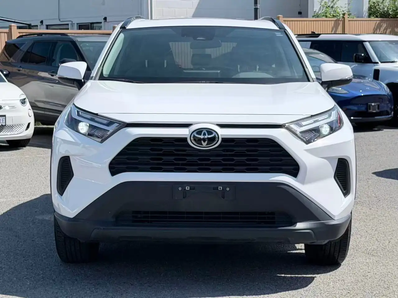 Toyota RAV 4 photo Toyota RAV 4