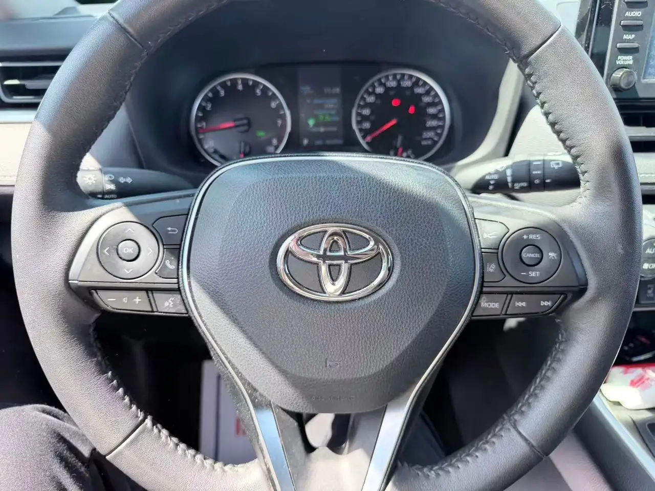 Toyota RAV 4 photo Toyota RAV 4